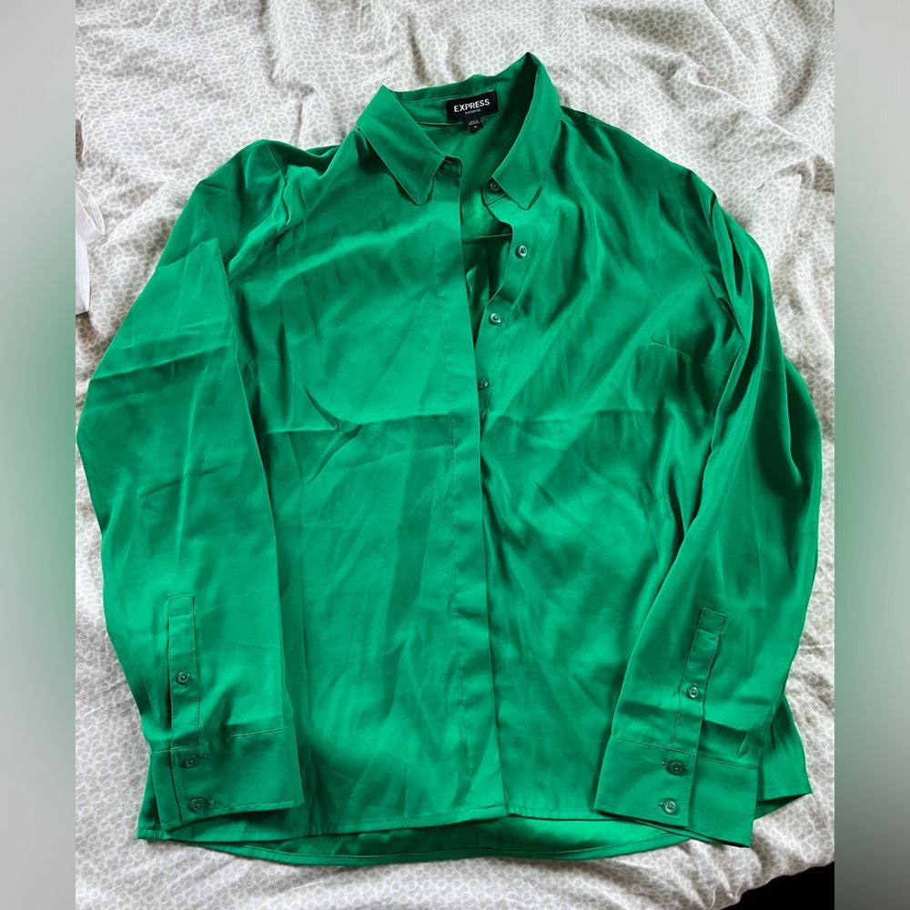 Women’s Express portofino dress shirt